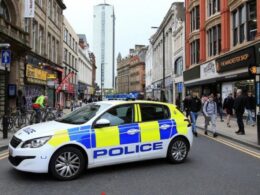 auto policia britanike angleze londer emigrante shqiptare 1024x5381642320350 1