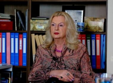 850x600 editatahiri 600x3601772531444 1