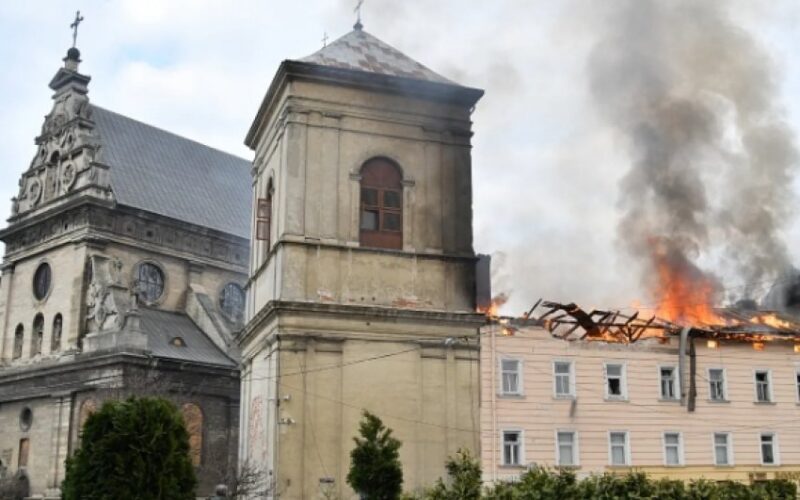 auto Screenshot 141774383276