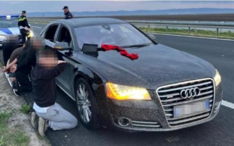 auto Screenshot 231774389425