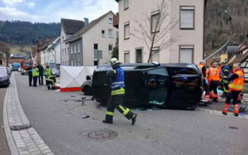 auto Vetura 1 604x4501774445967 1