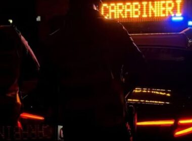 auto carabineri1773576937