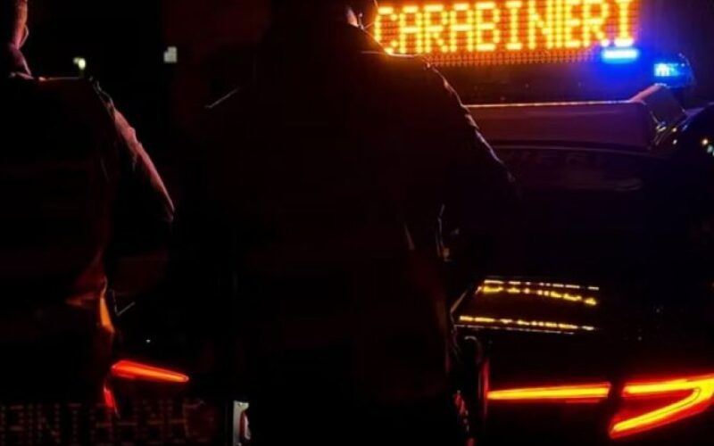 auto carabineri1773576937