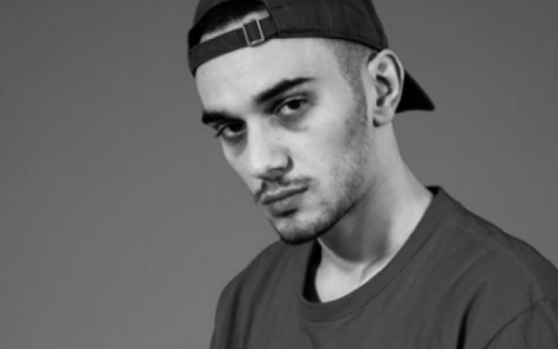 auto 640 0 24142ac764d0852c3e2cf8bef68a6cfc1775984245