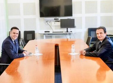 auto Kurti dhe Abdixhiku 11775452799