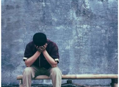 auto crying1775030559