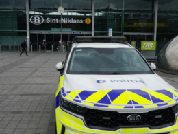 auto niklaas1775670095